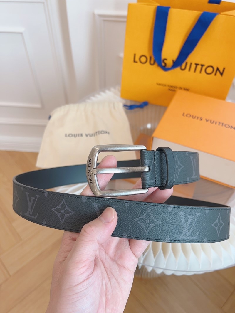 LOUIS VUITTON Belts